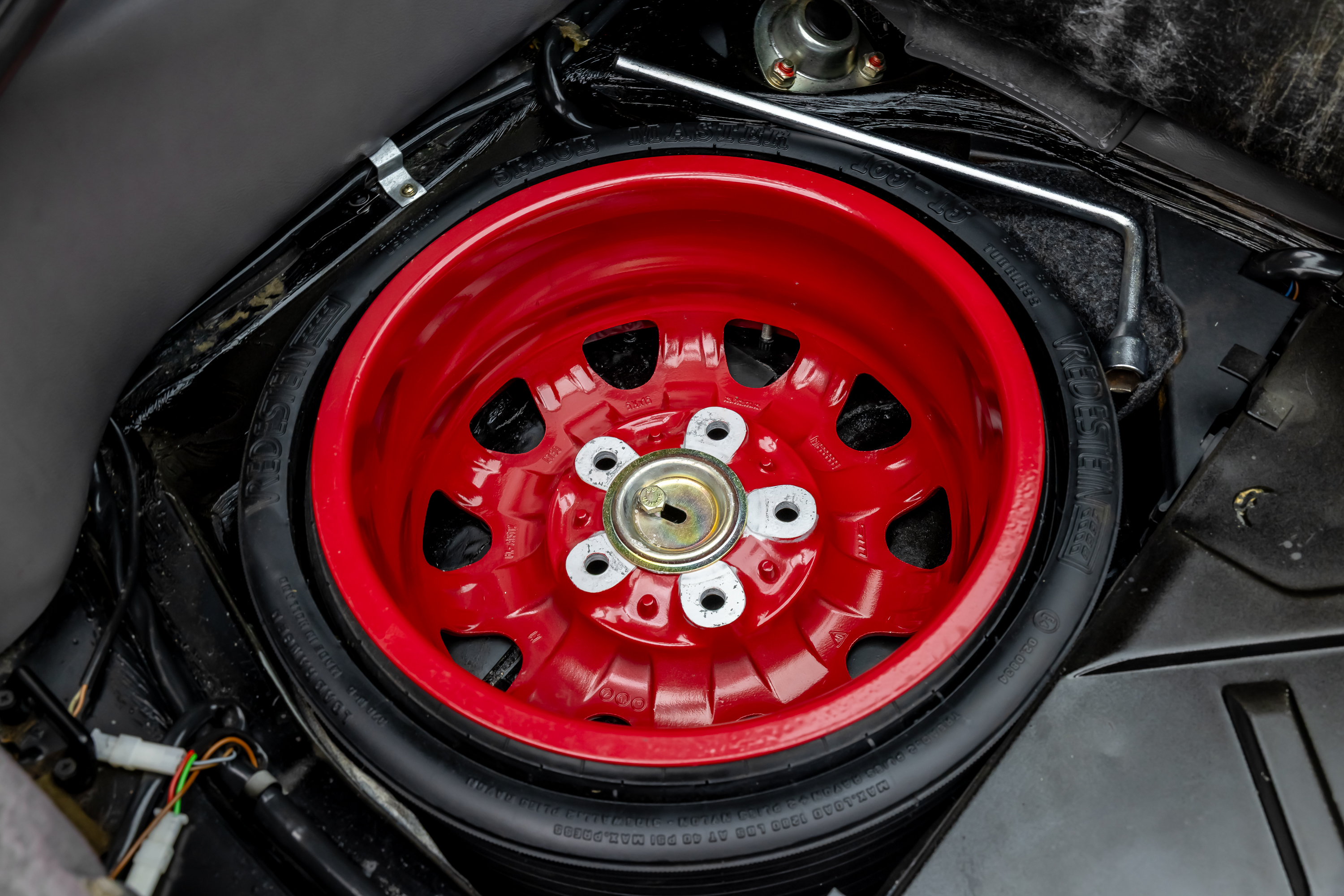 1991 Porsche 928 - Photo 90