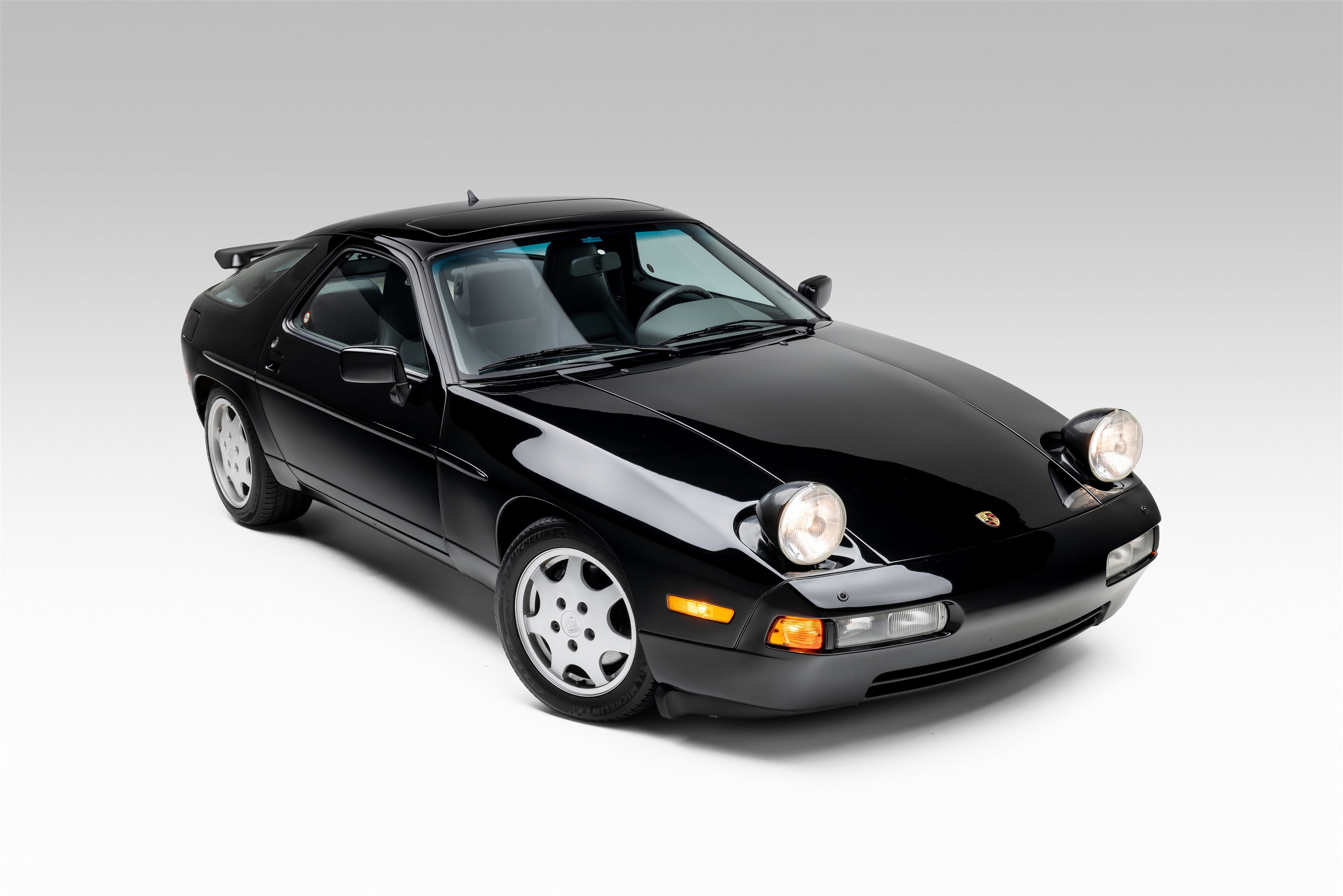 1991 Porsche 928 - Photo 20