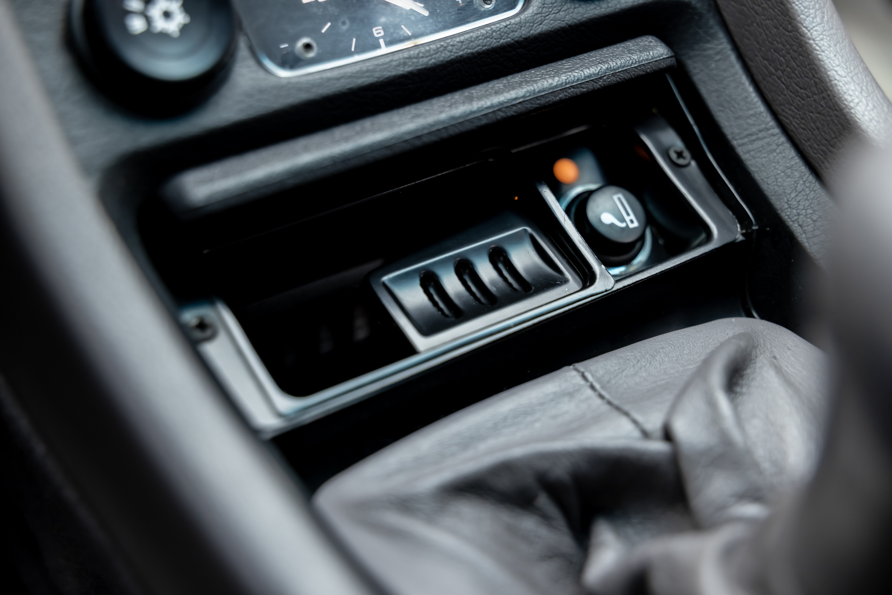 1991 Porsche 928 - Photo 57