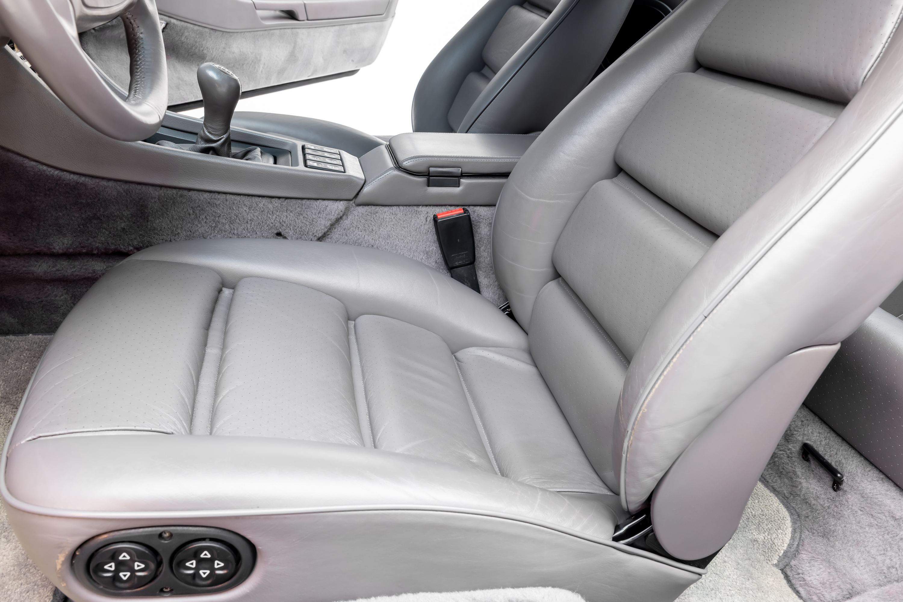 1991 Porsche 928 - Photo 47