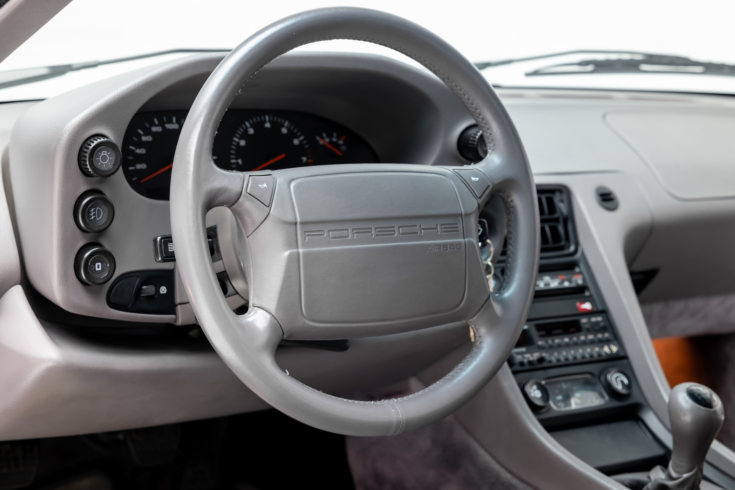 1991 Porsche 928 - Photo 44