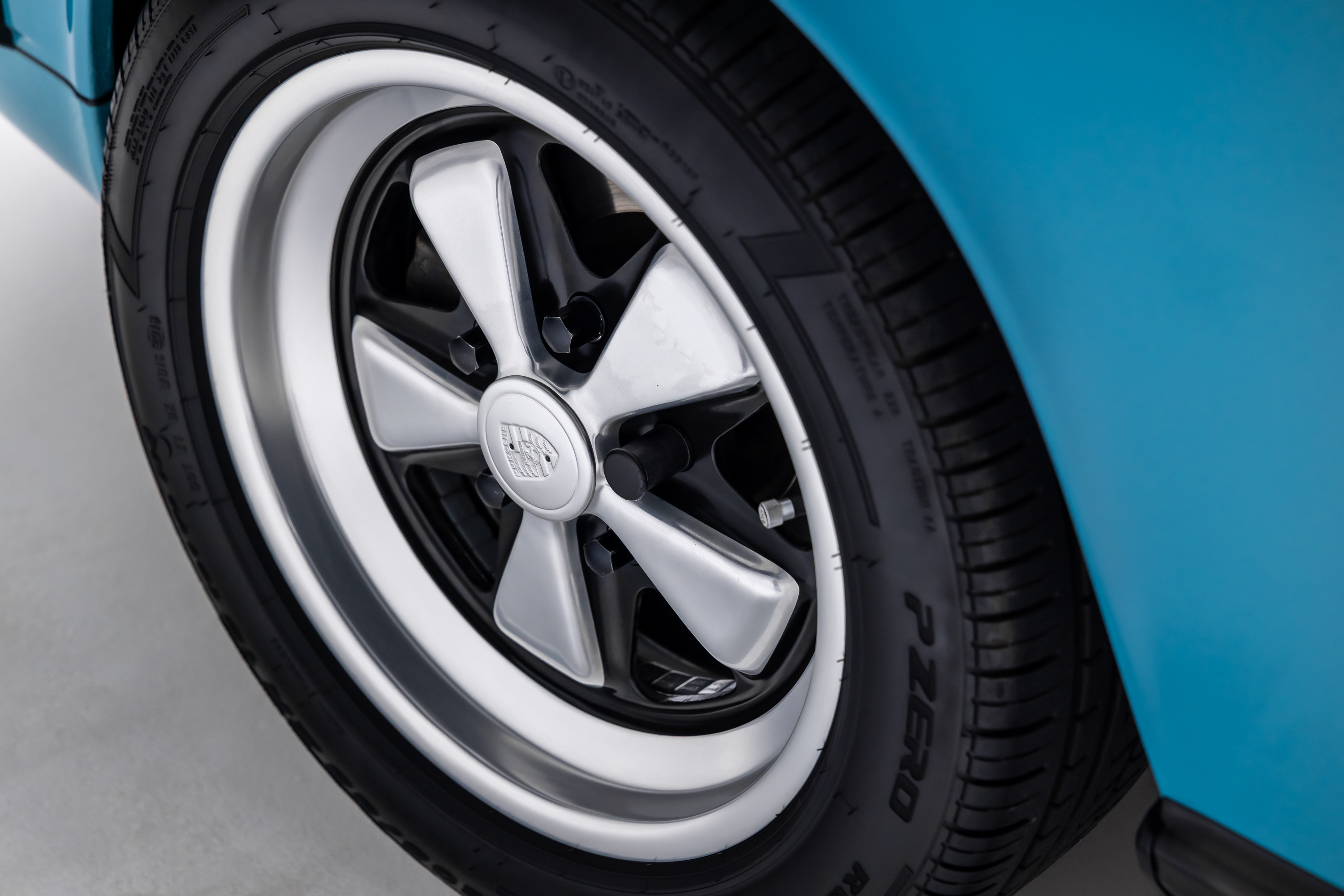 1989 Porsche 911 - Photo 23