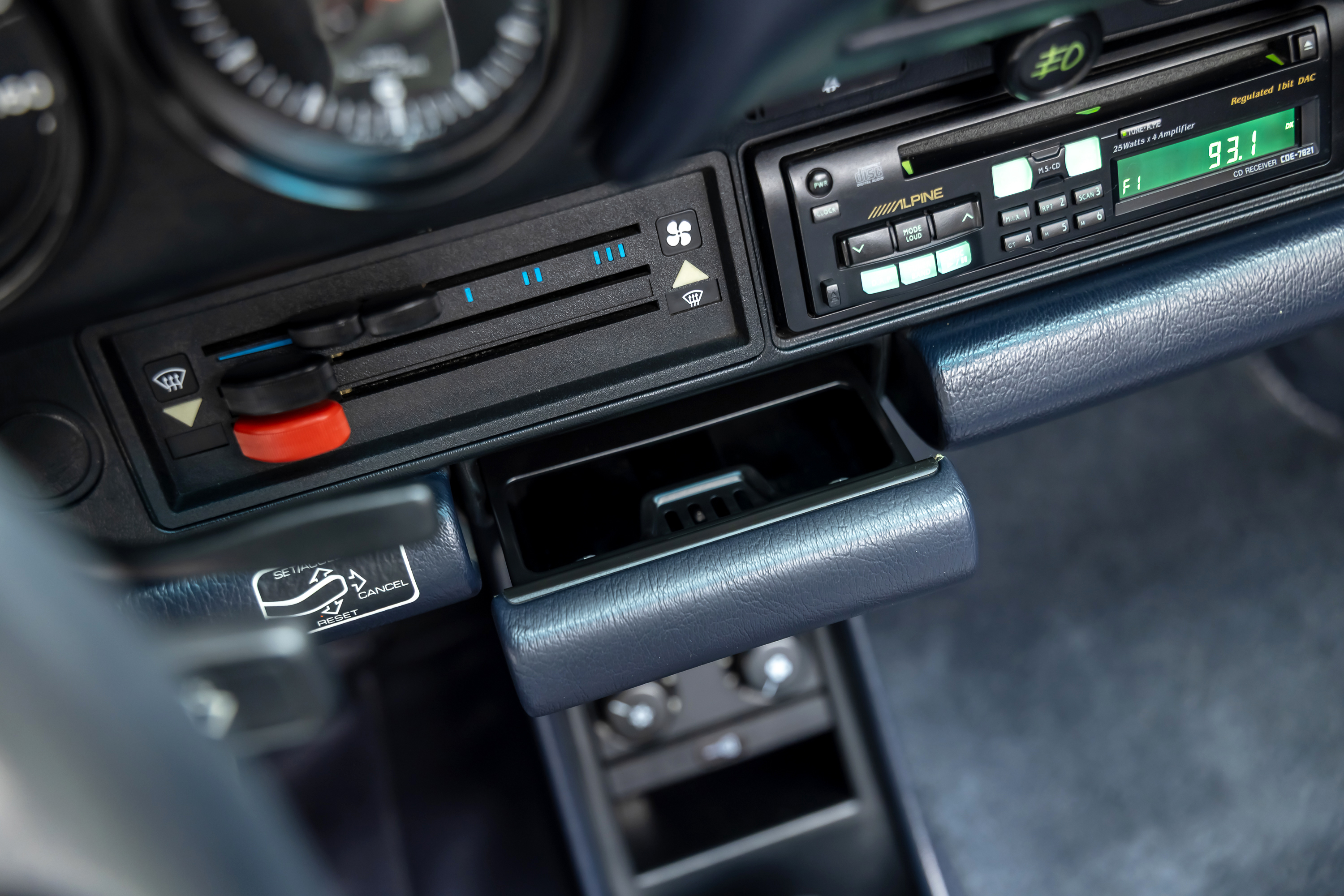 1989 Porsche 911 - Photo 97