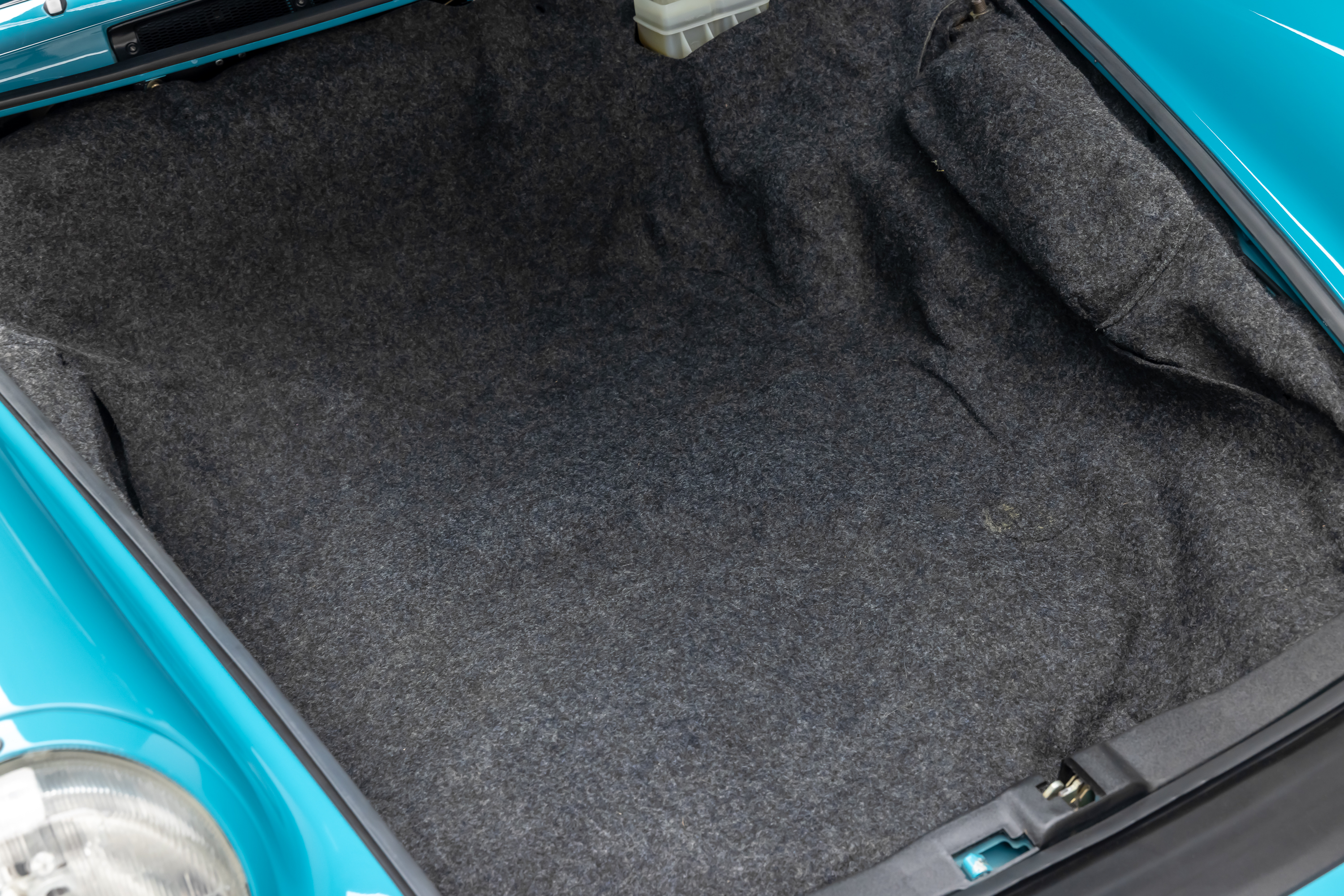 1989 Porsche 911 - Photo 130