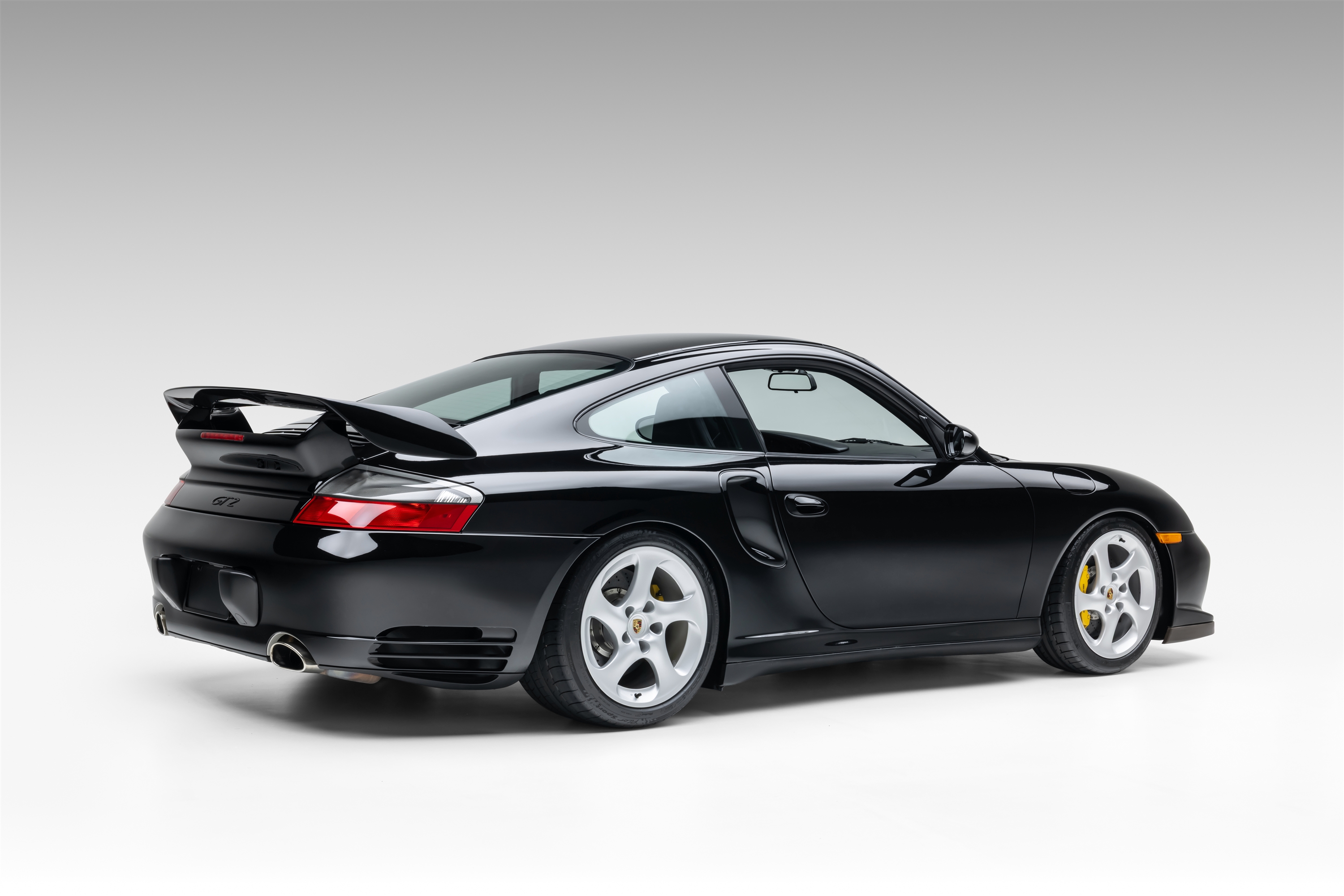 2002 Porsche 911 GT2 - Photo 3