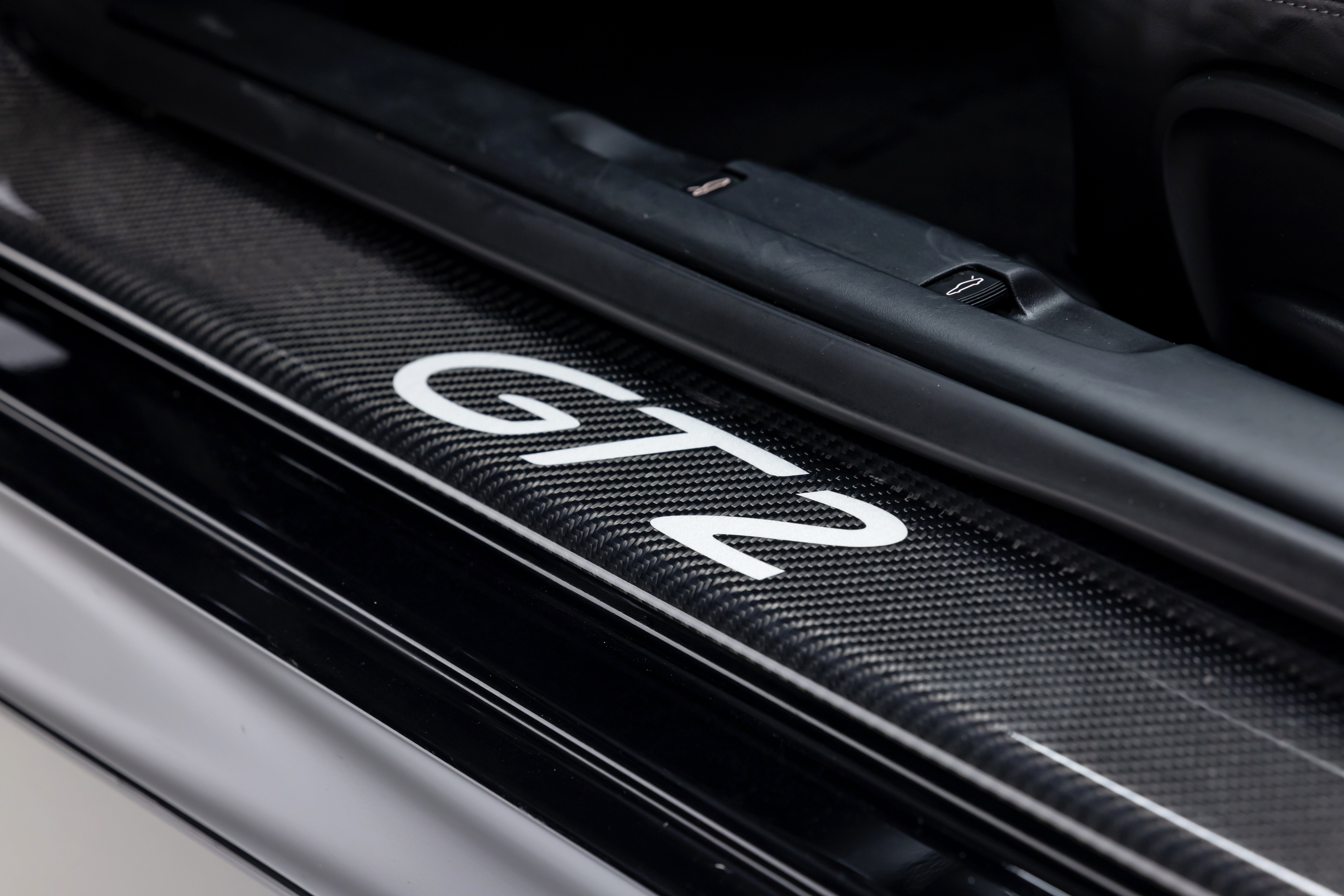 2002 Porsche 911 GT2 - Photo 74